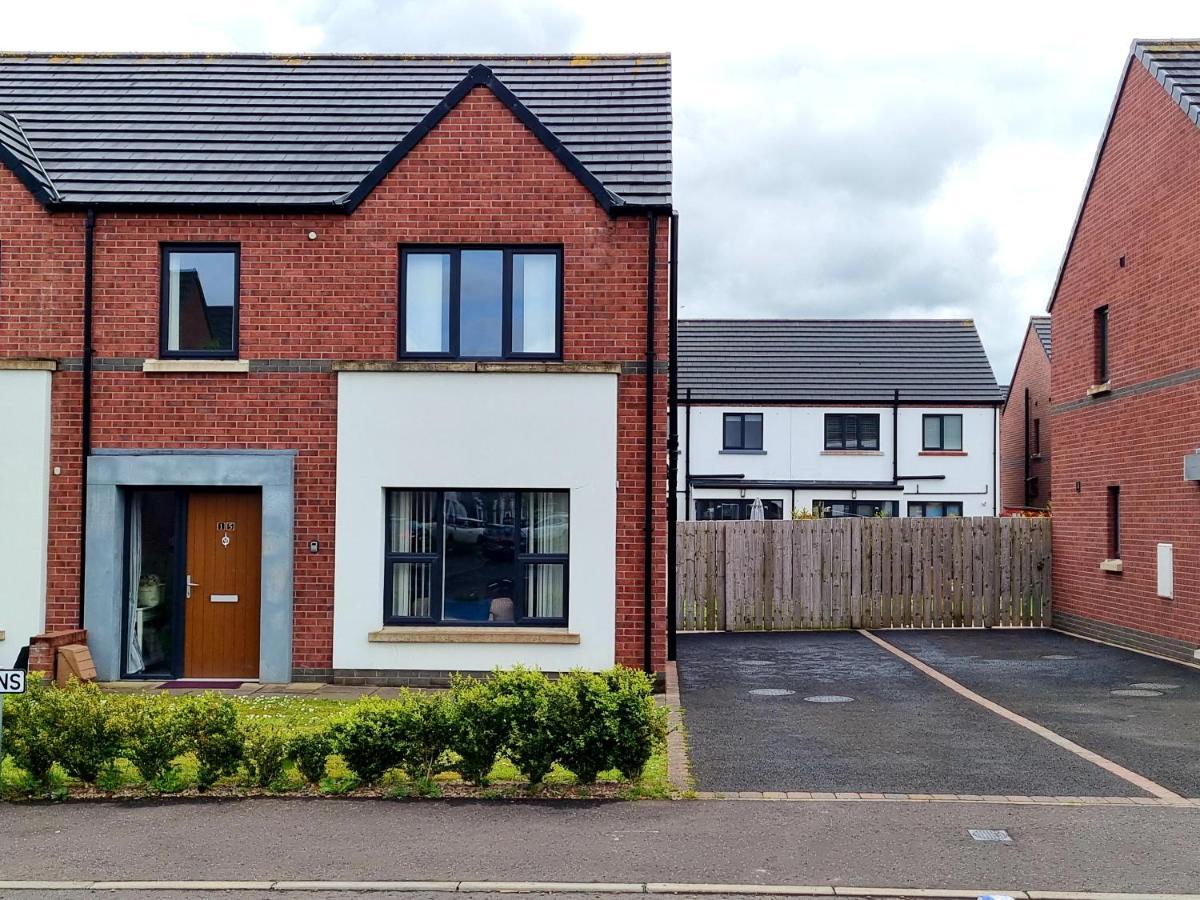 Modern 3 Bedroom Semi Detached Home Limavady Exterior photo