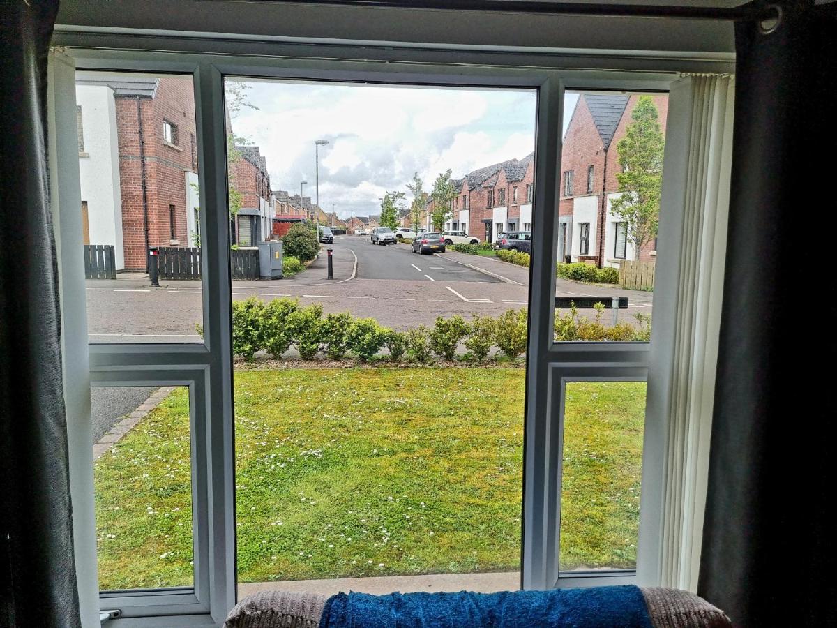 Modern 3 Bedroom Semi Detached Home Limavady Exterior photo